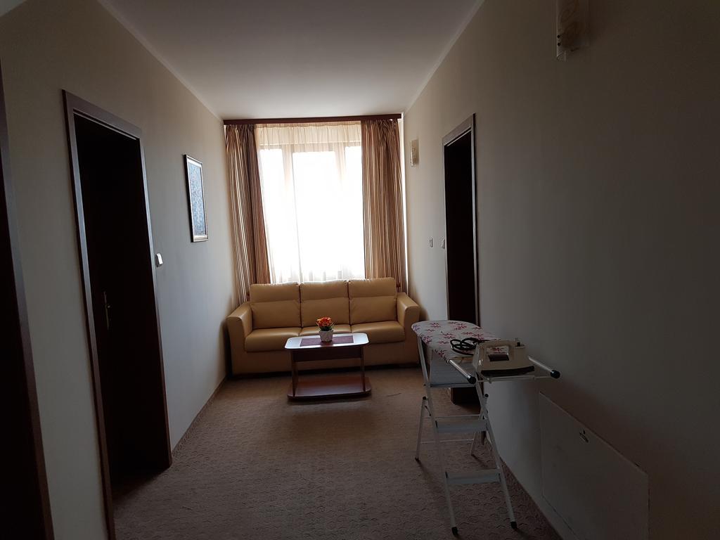 Guest House Markovi Aheloy Ngoại thất bức ảnh