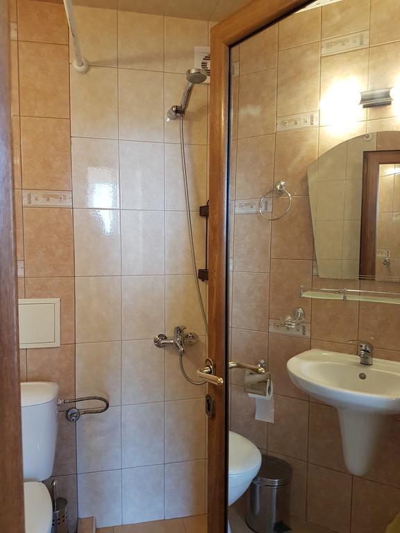 Guest House Markovi Aheloy Ngoại thất bức ảnh