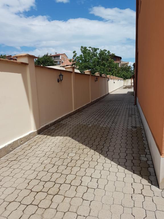Guest House Markovi Aheloy Ngoại thất bức ảnh