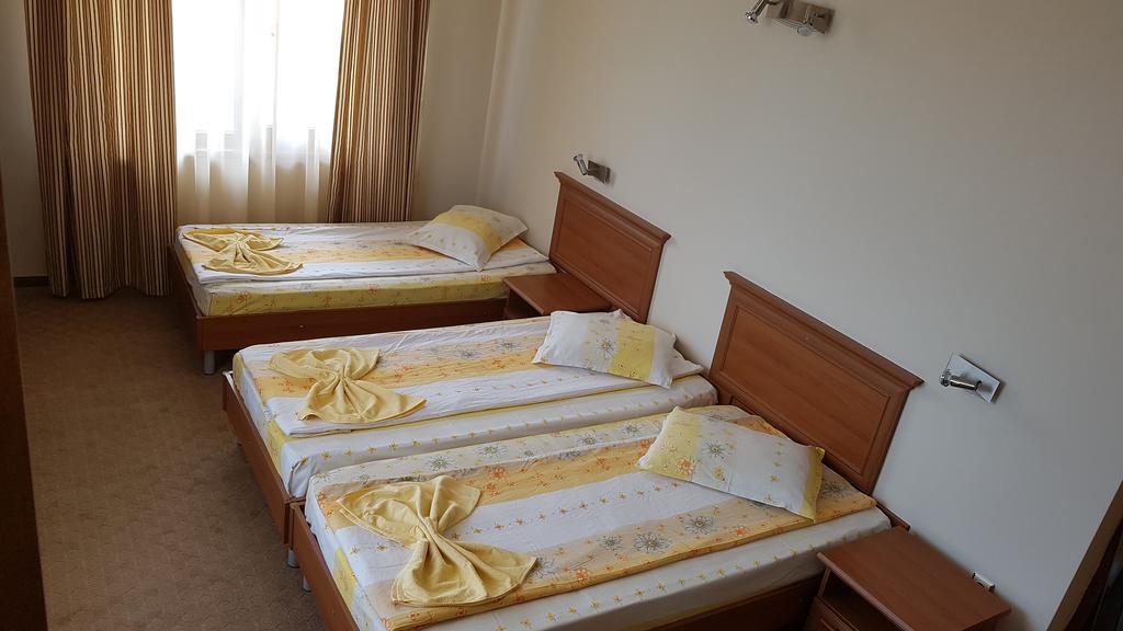 Guest House Markovi Aheloy Ngoại thất bức ảnh